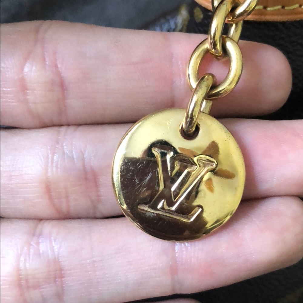 Sold - Picture 2 of 8